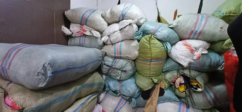 Ball murah second isi 100 pcs random no minus