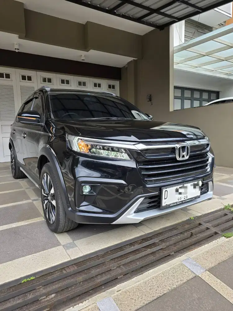 10 RB KM HONDA BRV PRESTIGE 2023 SANGAT TERAWAT
