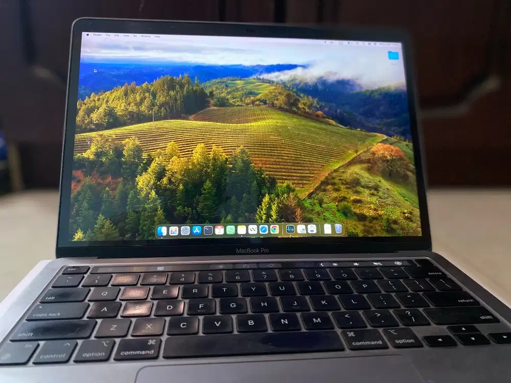 MacBook Pro M1 13 8/256 - 2020