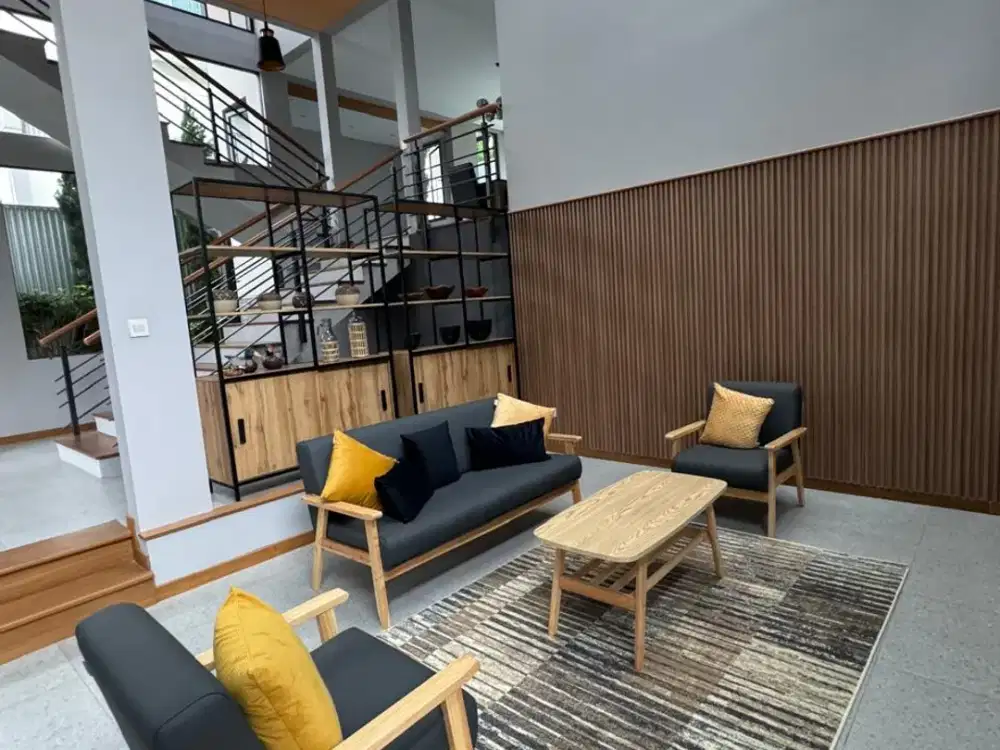 DIJUAL RUMAH LUX MEWAH FULL FURNISH DAGO BANDUNG