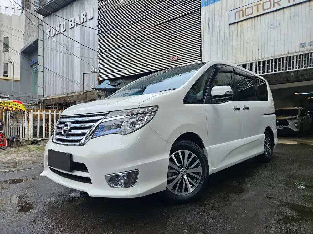 66 rb km Nissan Serena 2.0 Highway Star 2018 nik 2017 putih C26 HWS