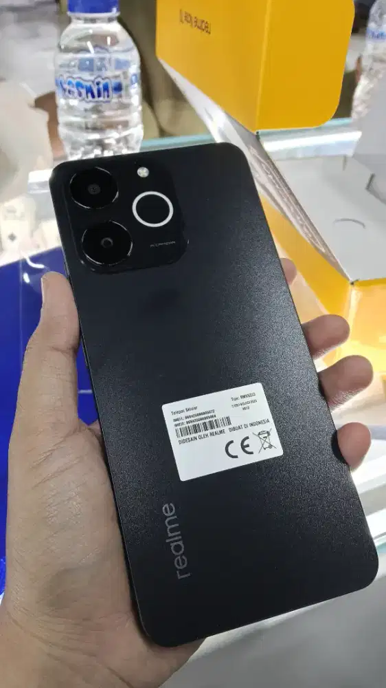 Cash & Credit REALME