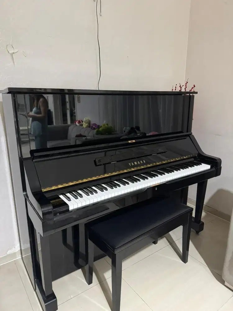 PIANO YAMAHA UX3193991