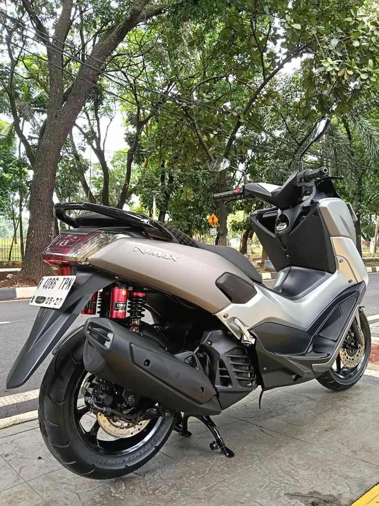 DIJUAL CASH YAMAHA N MAX OLD THN 2017 PAJAK IDUP SIAP PAKAI