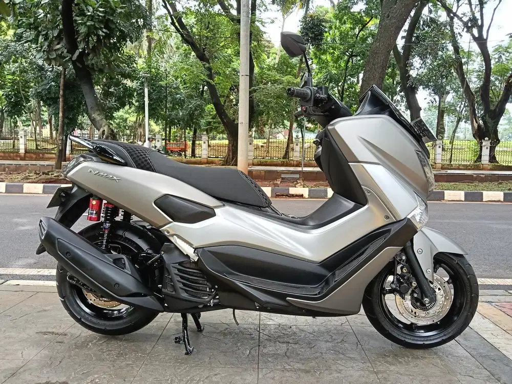 DIJUAL CASH YAMAHA N MAX OLD THN 2017 PAJAK IDUP SIAP PAKAI