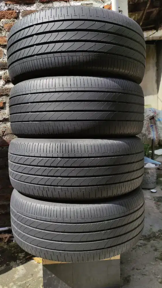 Ban Bridgestone Turanza 235/50 R18 (4pc) made in Thailand