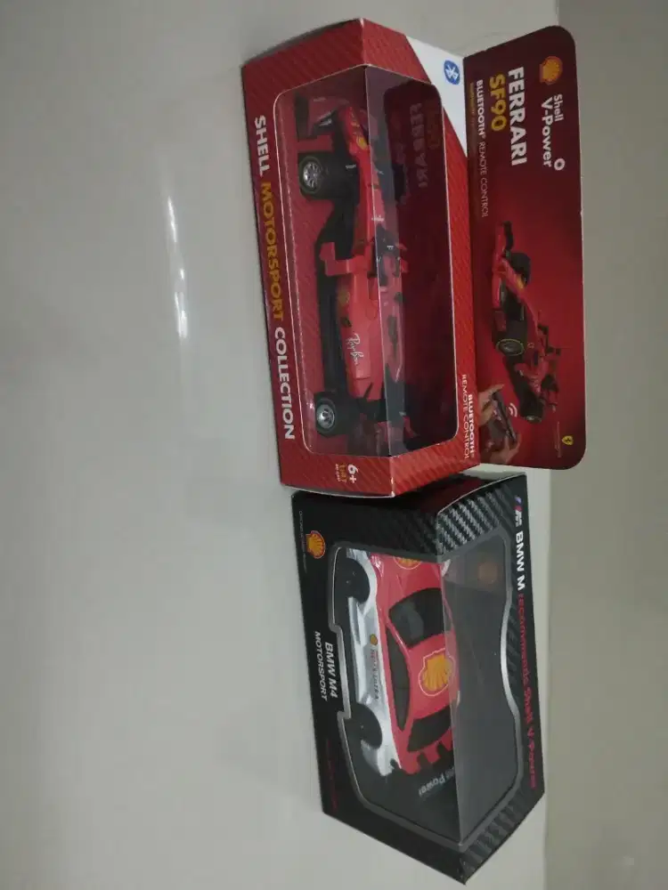 Shell motorsport collection F1 dan BMW M4