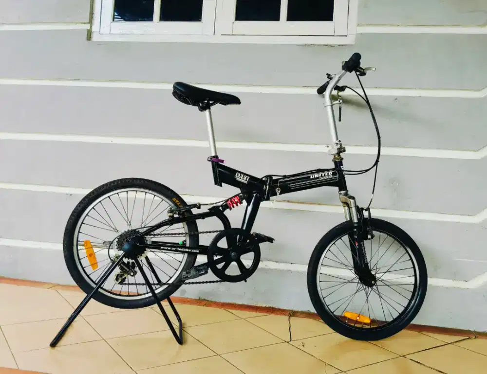 Sepeda lipat merek united quest uk'20 hrg 620rb Net
