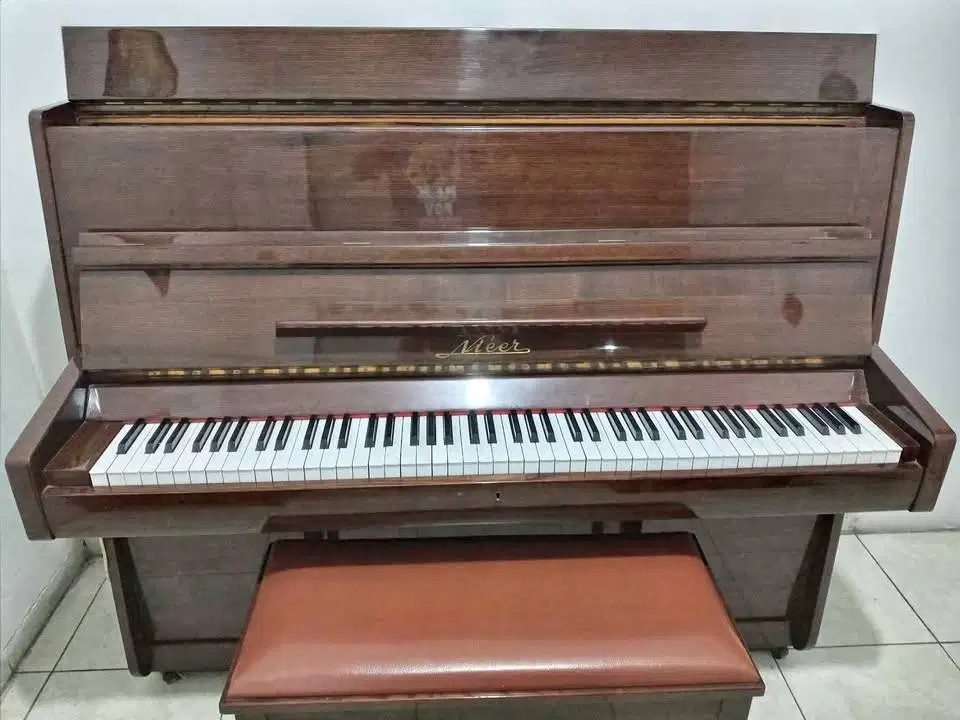 Piano Nieer Asli ada Logo dan No seri