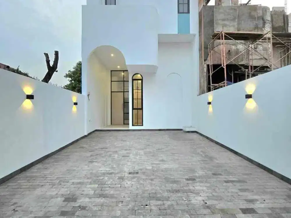 Dijual Rumah Baru Desain Santorini Mezzanine 2 Lantai Di Komplek Kejaksaan Joglo