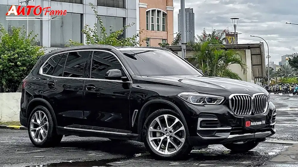 BMW X5 xDrive xLine 4.0i G05 NIK 2023 Black On Black Tgn 1 Dr Br