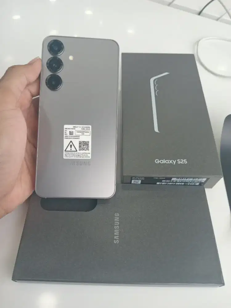 SAMSUNG Galaxy S25 5G