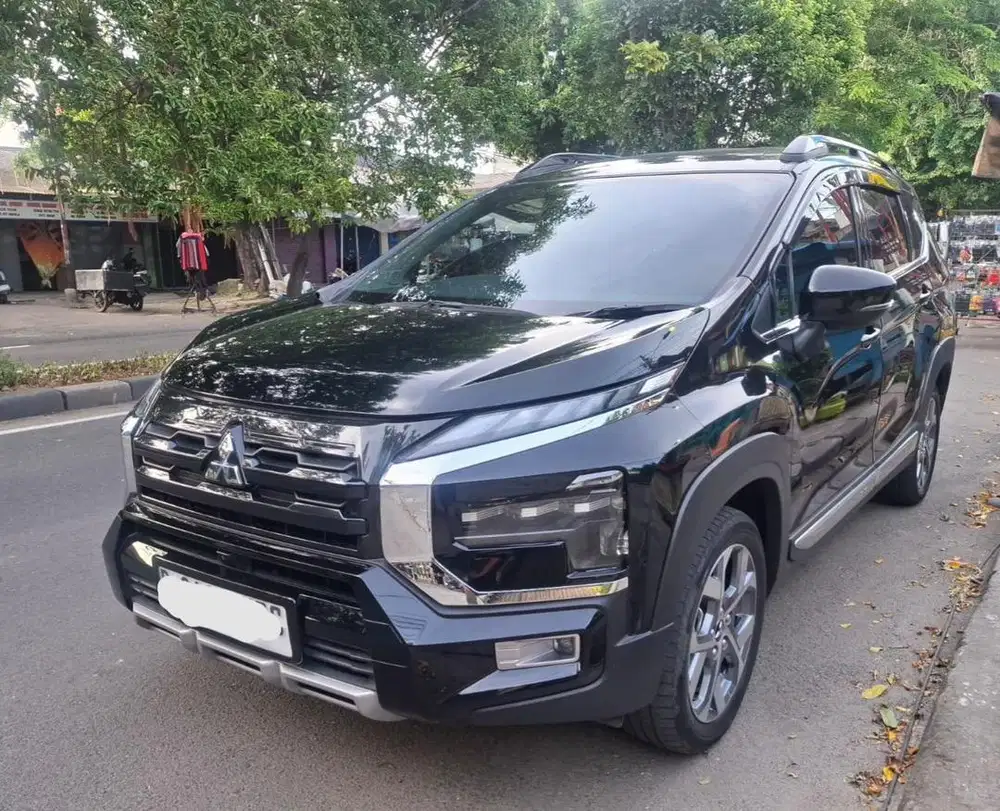 Jual Xpander Cross 2025 Mulus