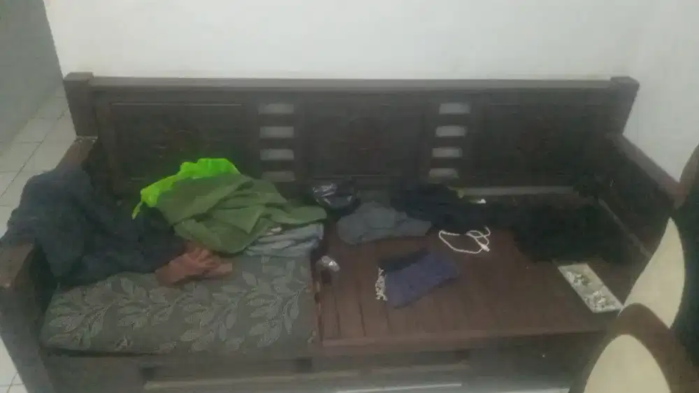 KURSI JATI TUA JUAL APA ADANYA AJA DARI TAHUN 2012 MASIH KOKOH