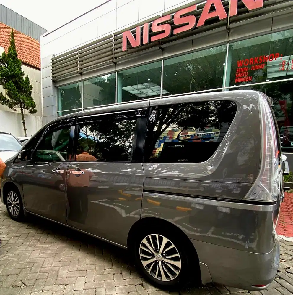 Nissan Serena 2017 Bensin