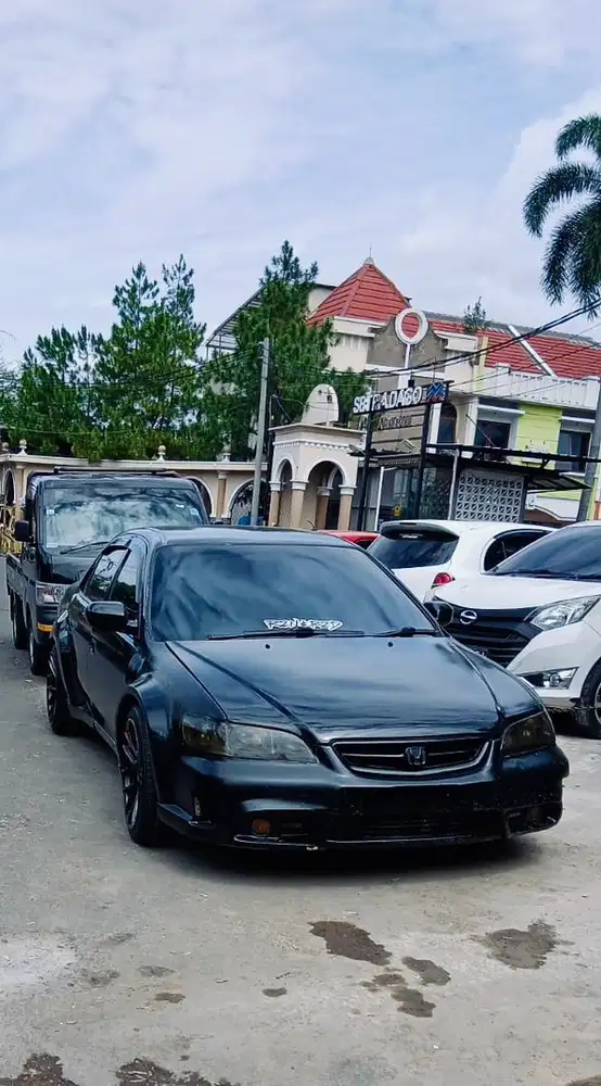 Honda Accord 2001 Bensin
