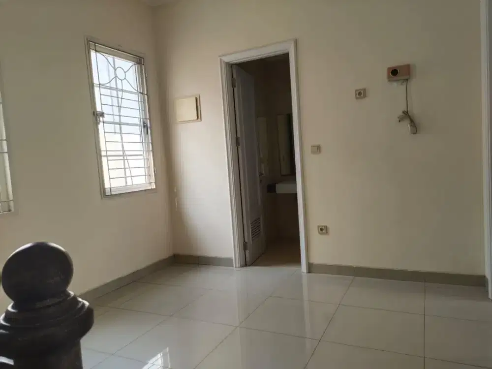 Rumah Di Green Lake City Luas 8x15 2 Lantai Unit Rapi Siap Huni