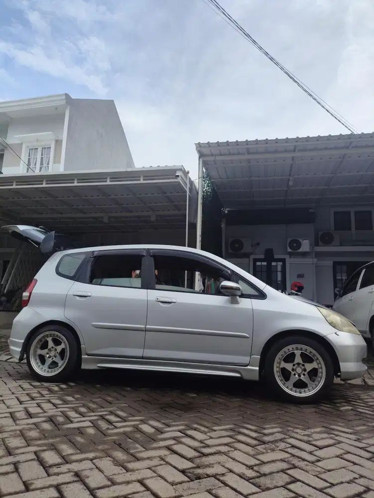 Honda Jazz 2005 Bensin
