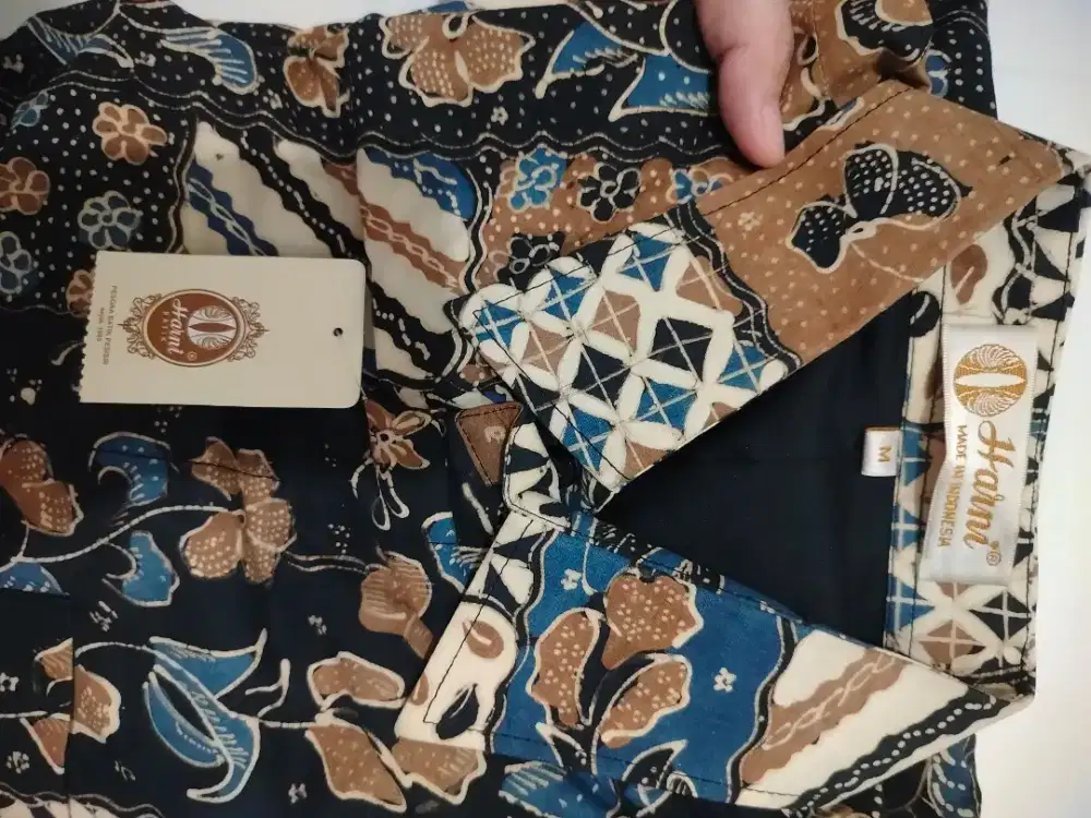 Kemeja Batik lengan panjang