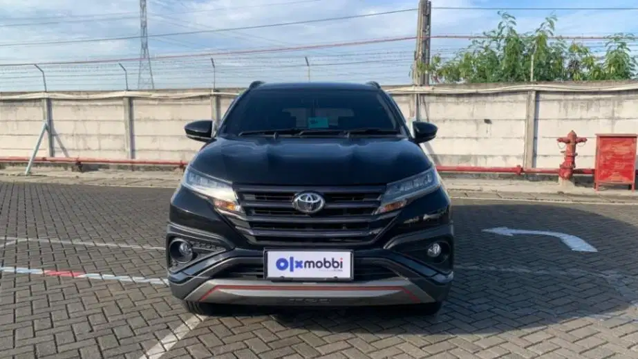 DP MURAH Toyota Rush 1.5 S Bensin-AT 2021 Silver CAIYD