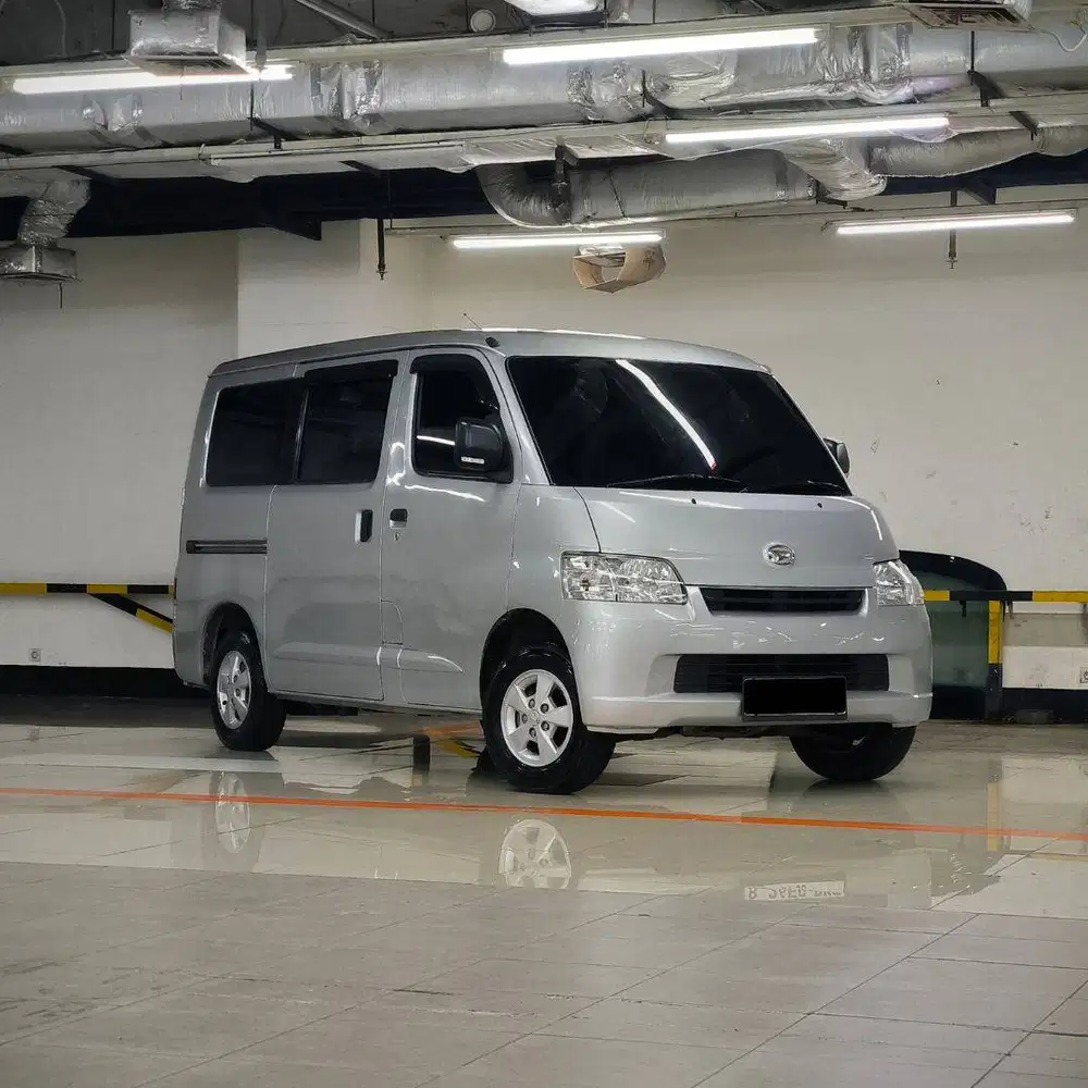 (TDP 30 JT)LOW KM 85 RB ! GRANMAX MINIBUS 1.3 D VAN MANUAL SILVER 2020
