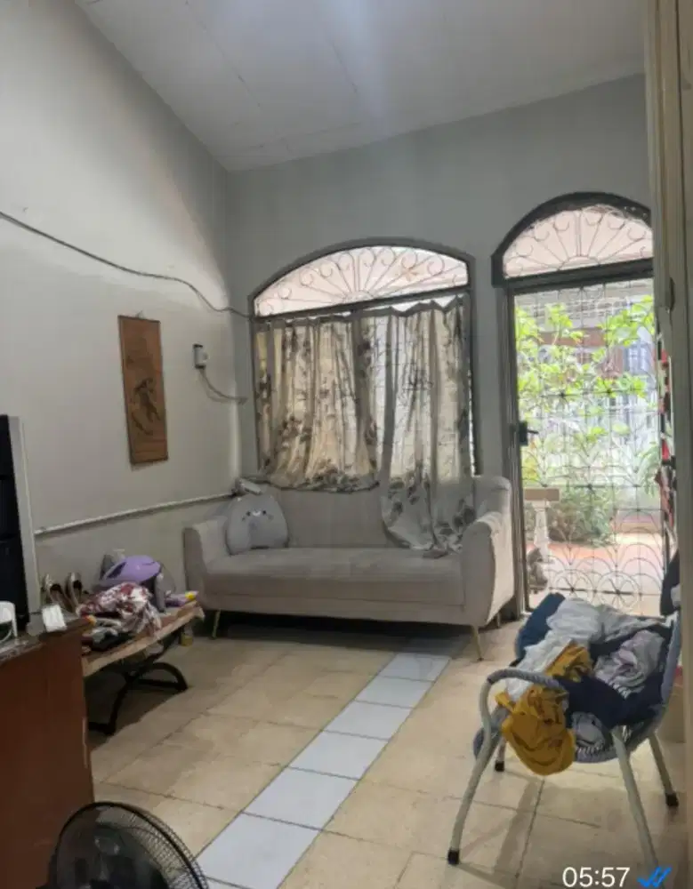 Jual Butuh Rumah 1.5 Lt 
Kelapa Cengkir Kelapa Gading 
Jakarta Utara