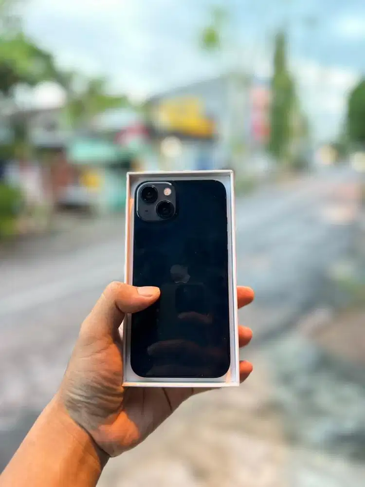 13 128gb Second iBox Midnight