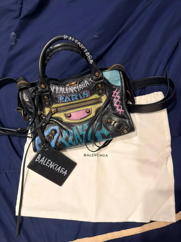 Balenciaga city mini grafitty black 2018