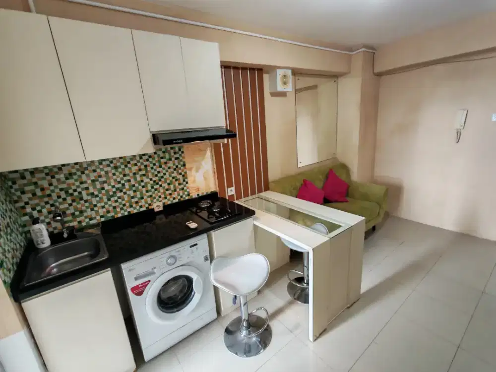 2 Kamar Tidur Ada Mesin Cuci di Apartemen Bassura City Jakarta Timur