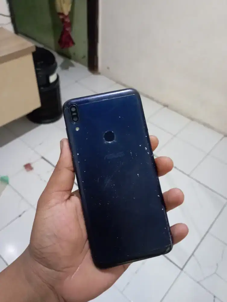 Asus max pro M1 4/64