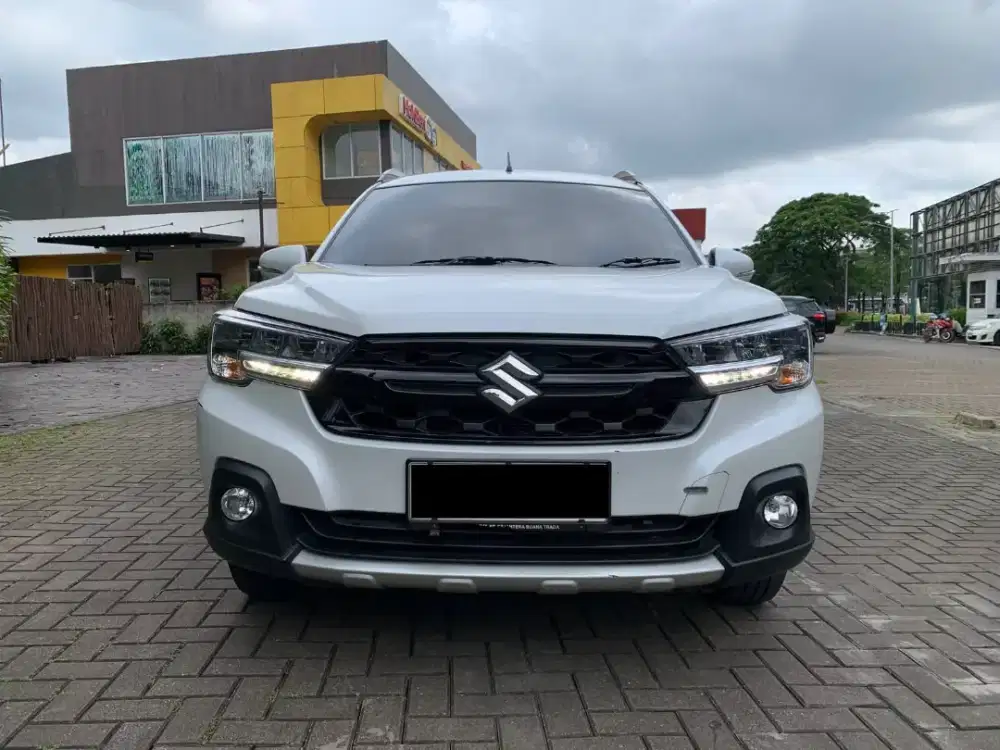 TERMURAH SUZUKI XL7 BETA HYBRID AT 2023 PUTIH