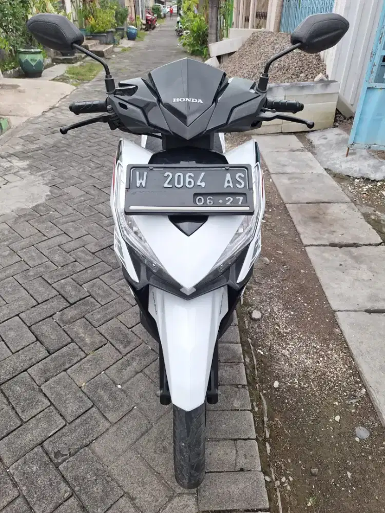 Vario 125 2017 plat w gresik kondisi sgt bagus siap pakai