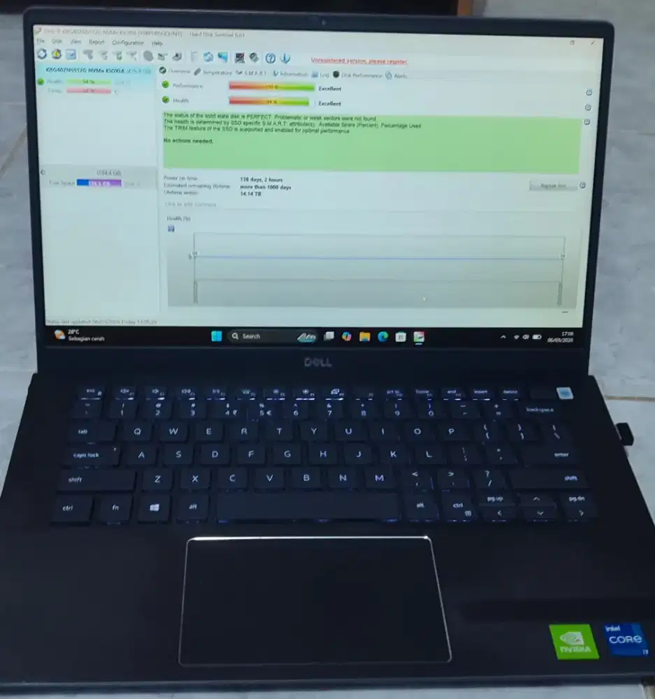 Laptop Dell Vostro 5402 dengan Intel Core i7-1165G7 generasi ke-11