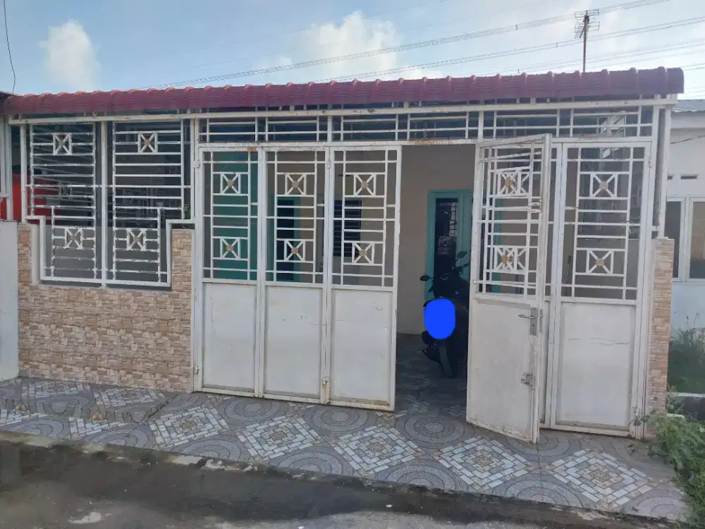 Dijual rumah, cantik, mantap, siap huni, kawasan perumahan.