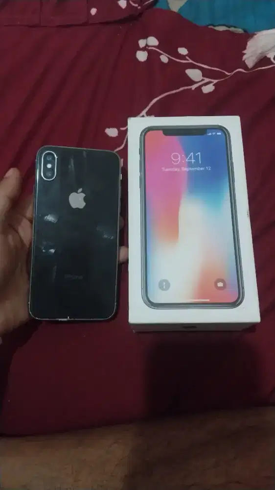 iPhone X 64 all operator