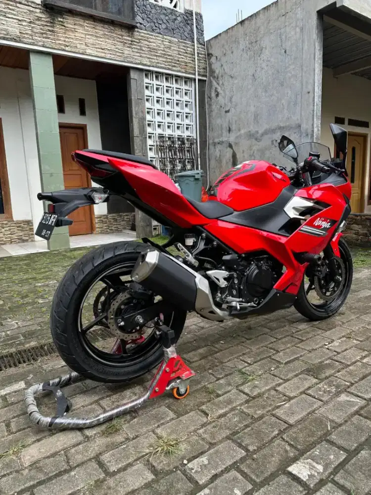 ODO 3.100 perak! NEW NINJA 250 FI KONDISI ISTIMEWA NO MINUS PAJAK ON!