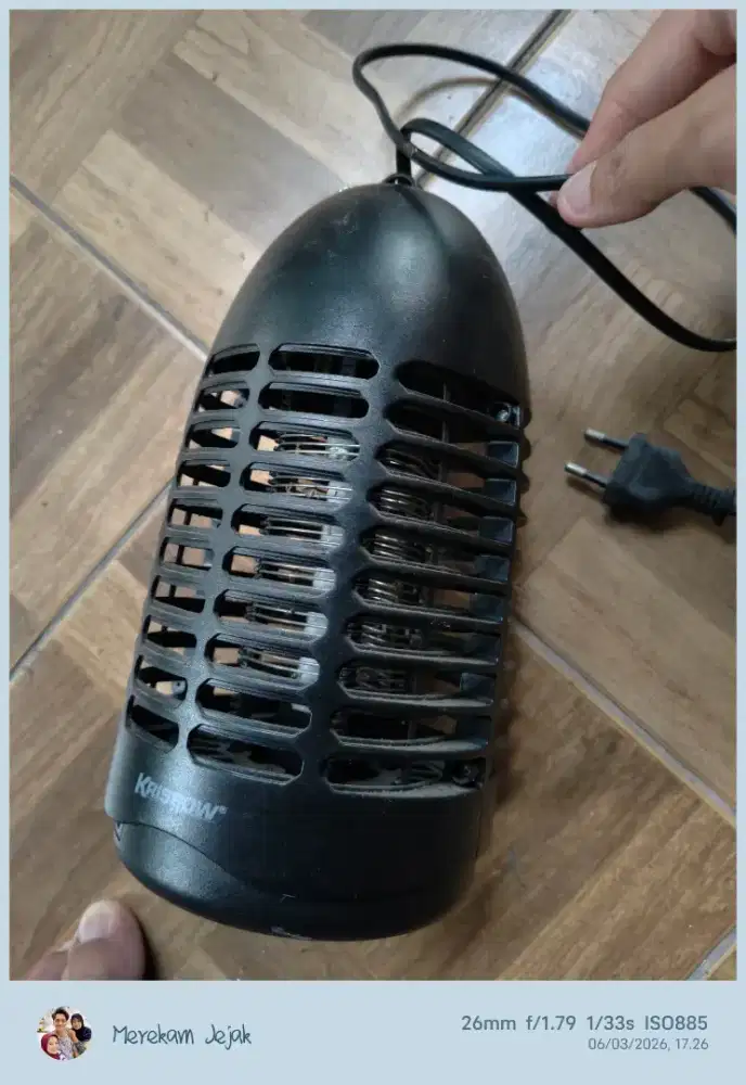 Perangkap nyamuk merk Krisbow