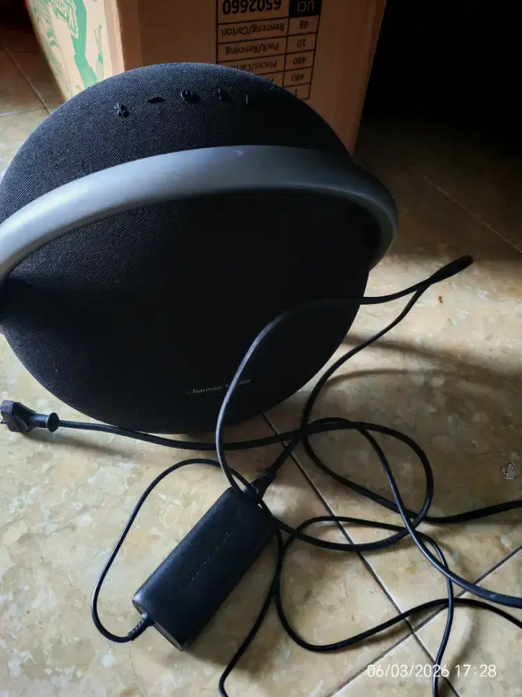 Speaker harman kardon onyx studio 7