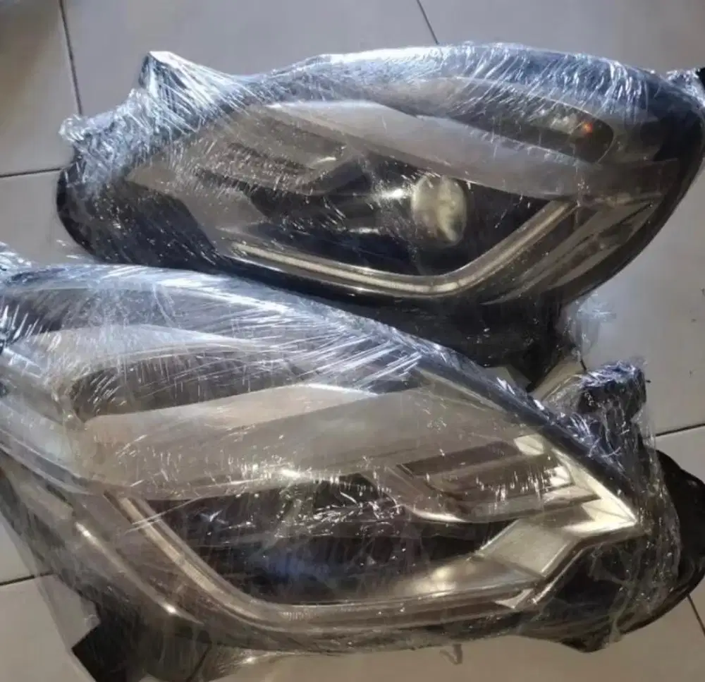 Lampu Headlamp Brio / Mobilio RS Kondisi Mulus Like New