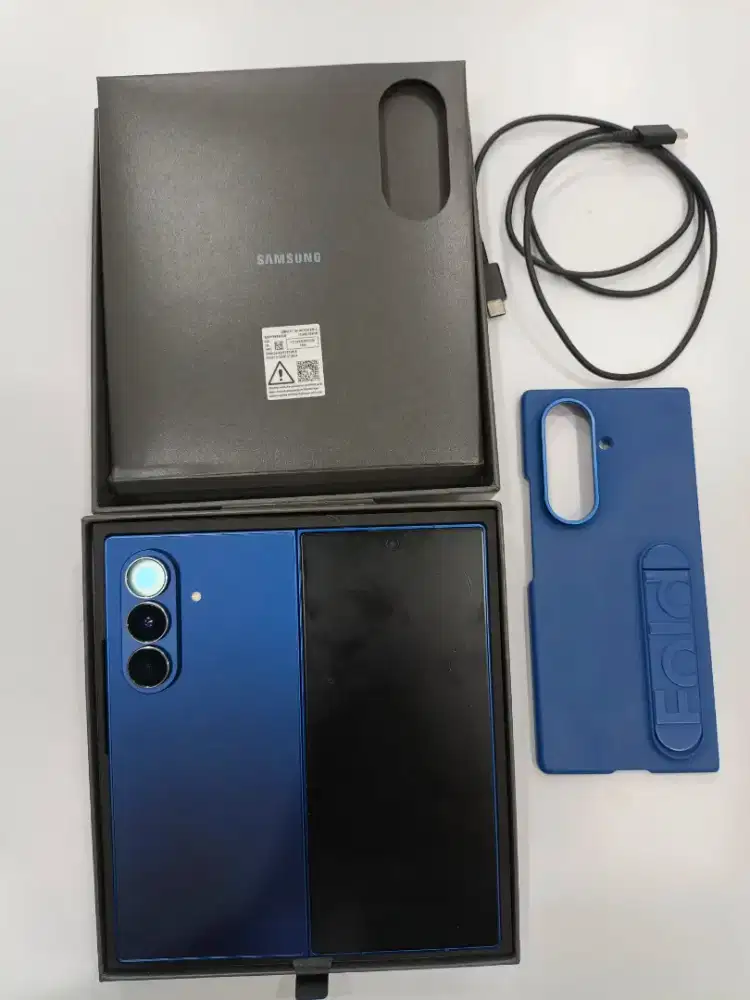 Samsung Zfold 7 12/256 GB blue shadow