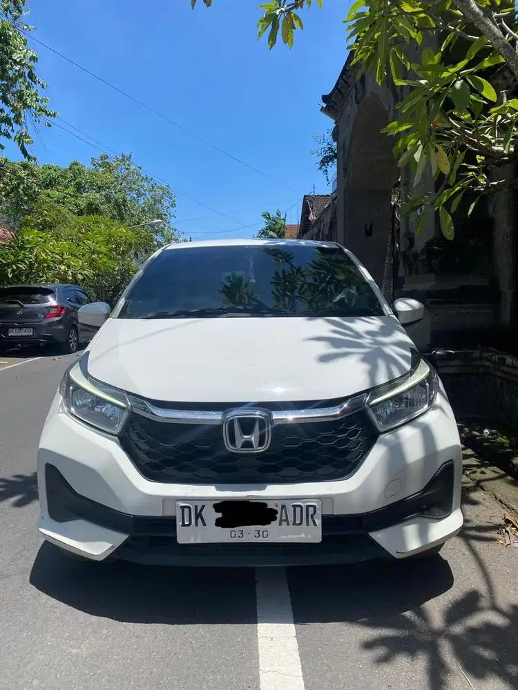 Brio Satya E-CVT Matic 2025 Putih