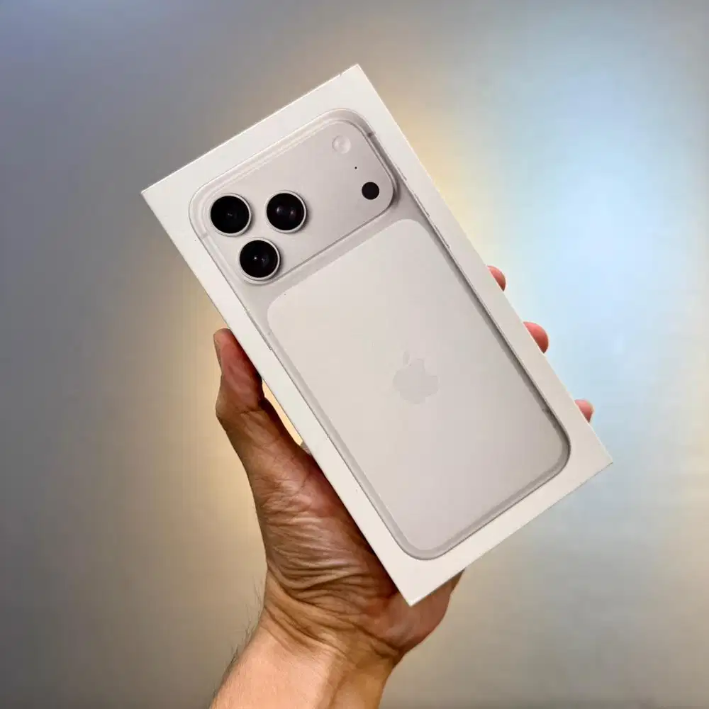 iPhone 17 Pro Max 1TB Silver New / BNIB iBox