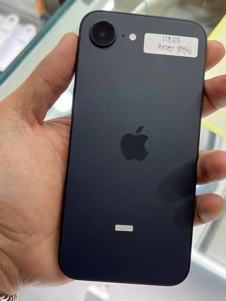 Iphone 16e 128 digimap garansi agustus 2026 bh 97 kondisi mulus