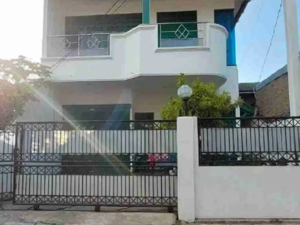 Rumah Siap Huni Full Furnished 2,5 Lantai Di Meruya, Kembangan, Jakarta Barat