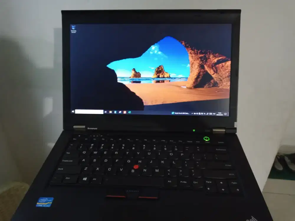 Laptop lenovo thinkpad t430 ssd ram 8 gb ngebut
