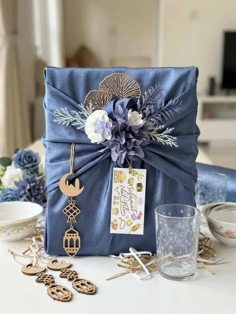 Heavenly Denim Hampers | Hampers Parsel Keramik Pecah Belah