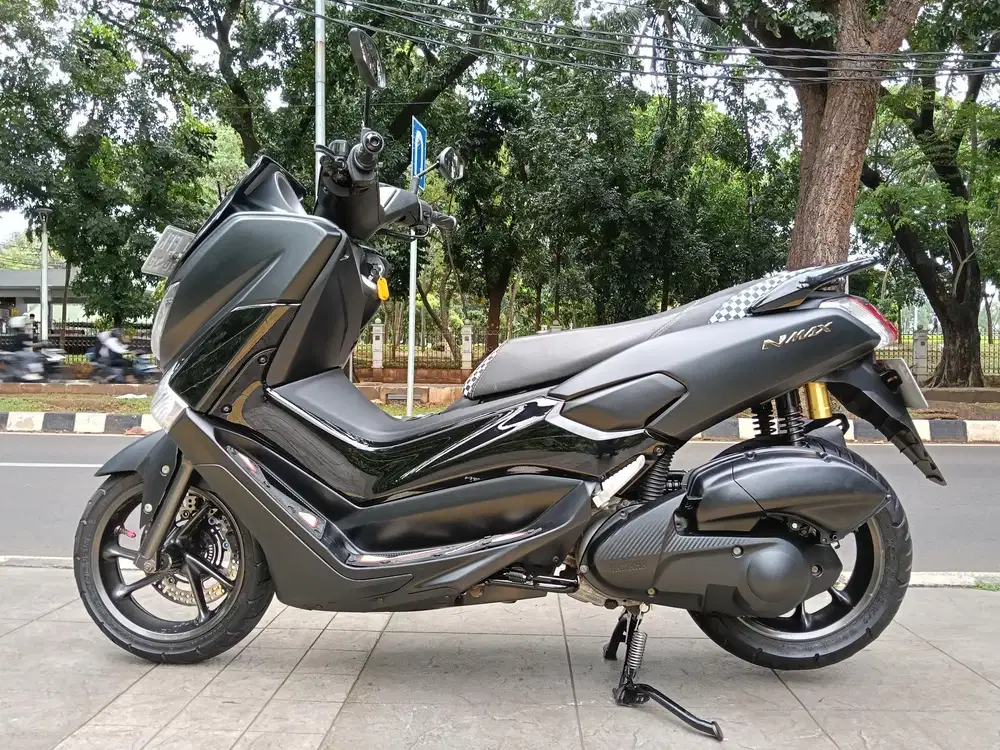 DIJUAL CASH YAMAHA N MAX OLD THN 2018 PAJAK IDUP SIAP PAKAI