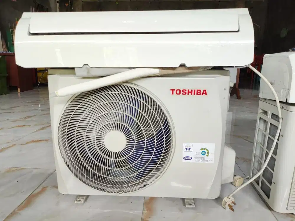 AC Toshiba 1/2 PK Second