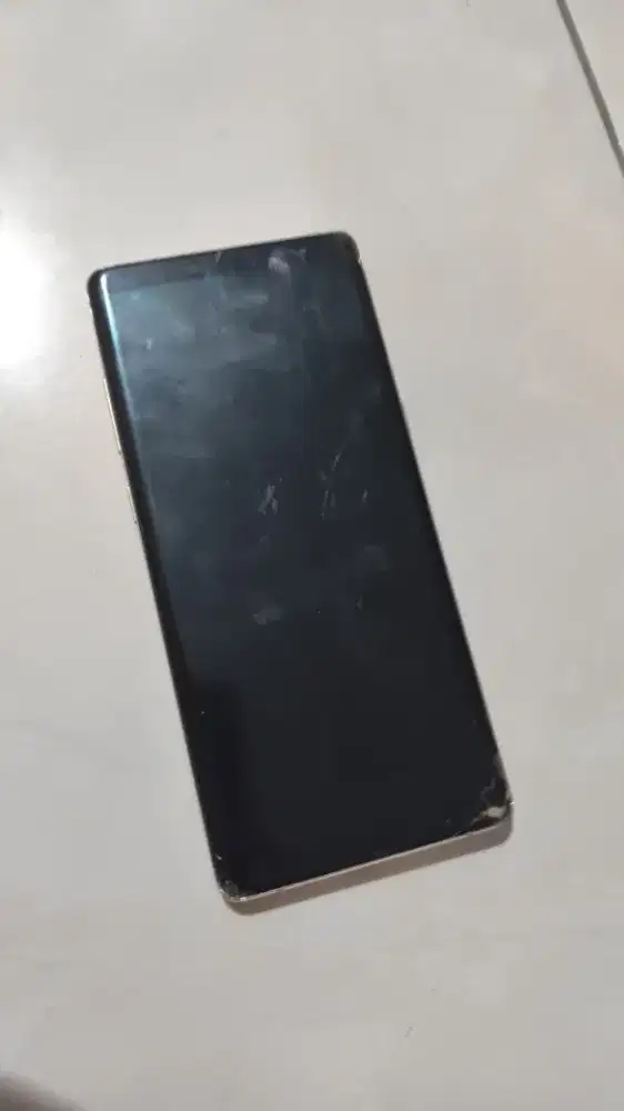 Samsung note 8 bekas