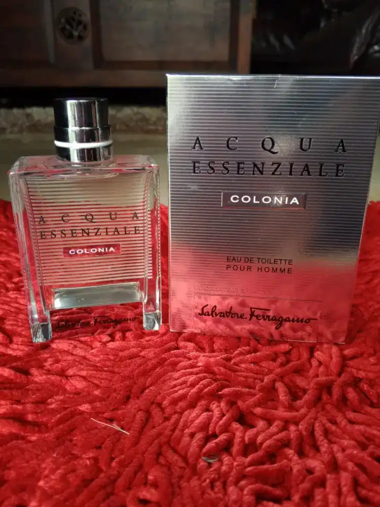Parfum ACQUA ESSENZIALE original